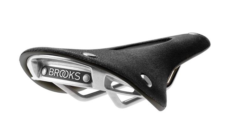 brooks c15 carved review