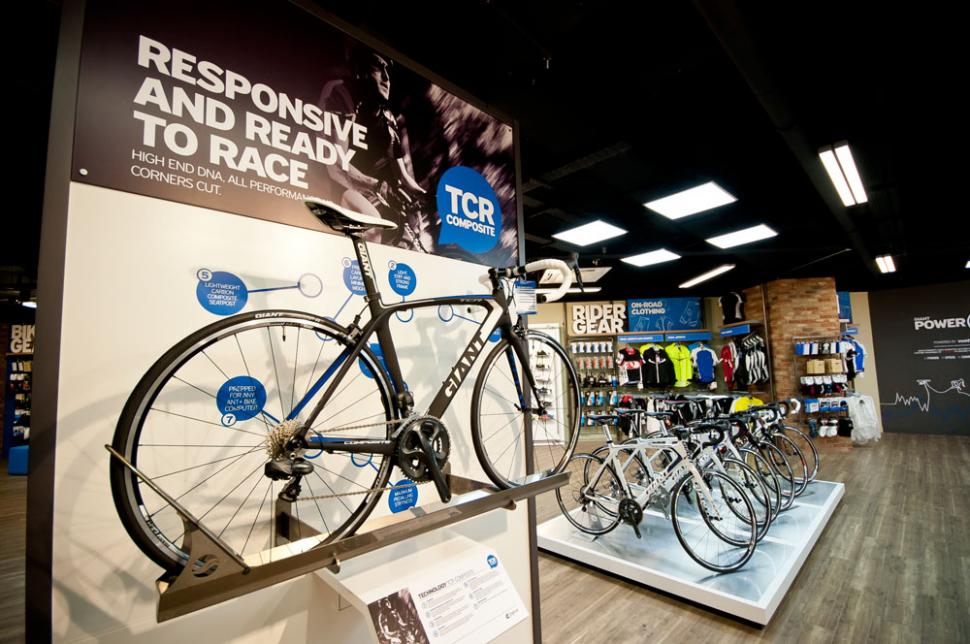 giant bike stores uk