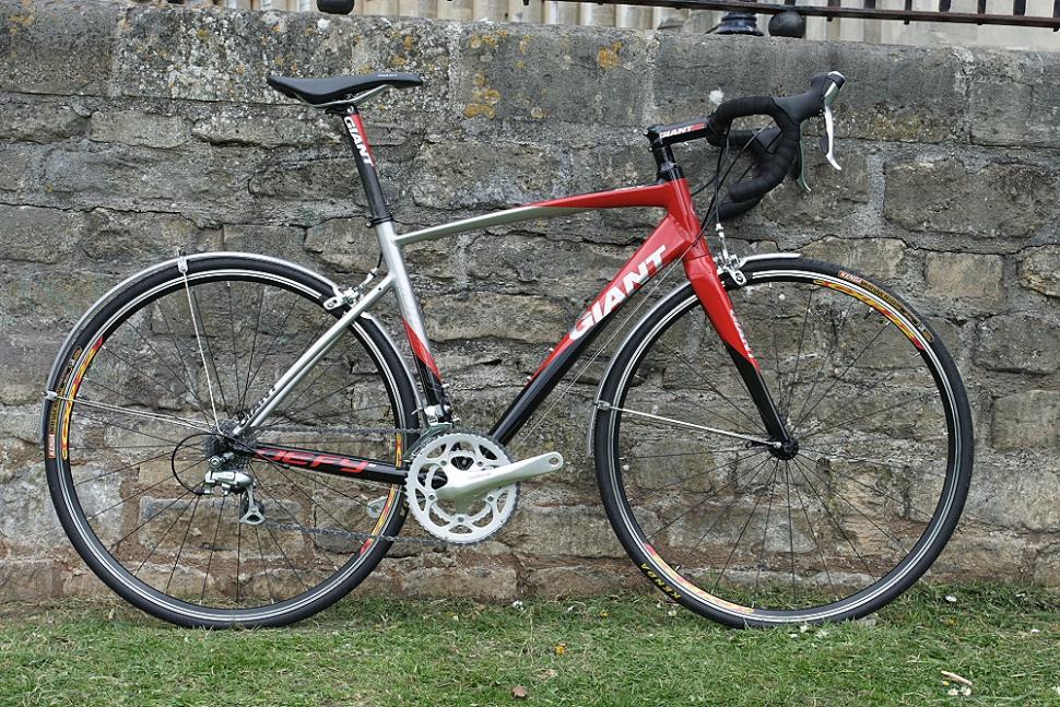 giant defy 2 weight