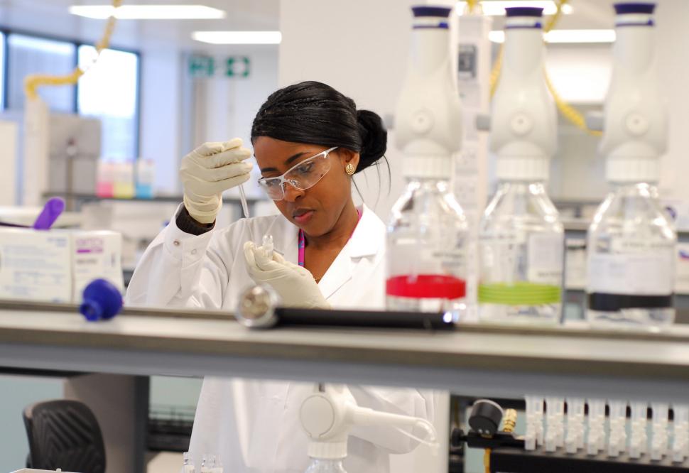 London 2012 anti-doping lab (picture credit LOCOG)