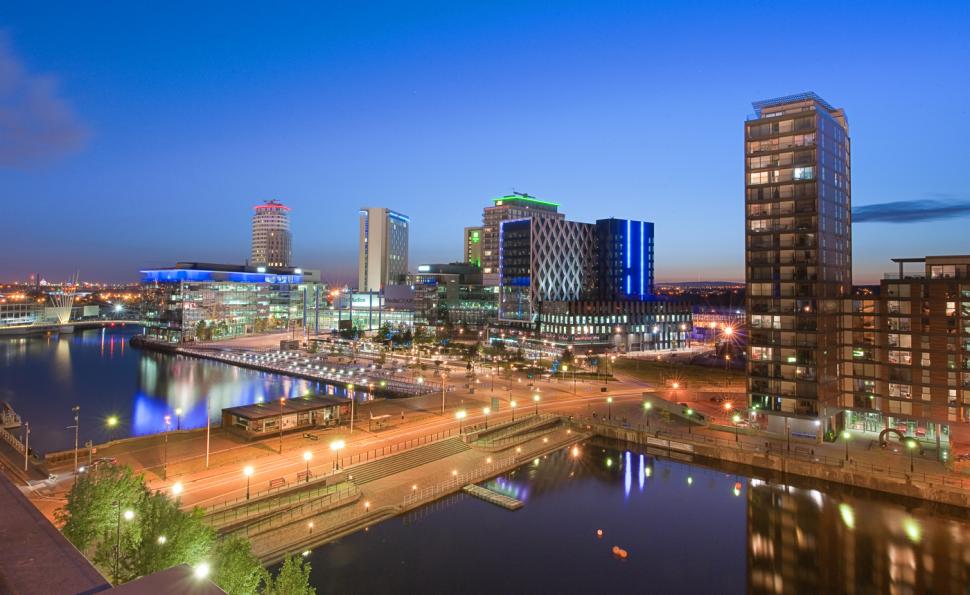 Cycle Hub with 300 secure parking spaces for Salford's MediaCityUK ...