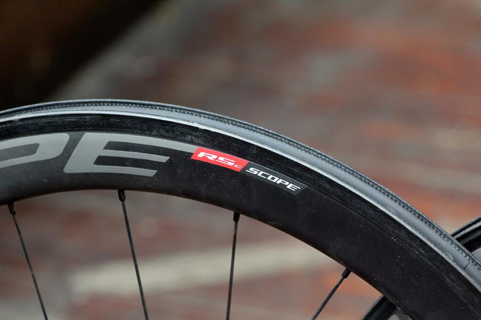 Review: Scope Cycling R5c carbon fibre clincher wheels | road.cc