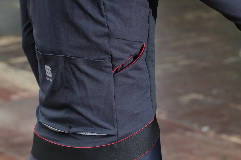 Just in: Sportful's new R&D Long Sleeve Wind Jersey with Polartec Alpha ...
