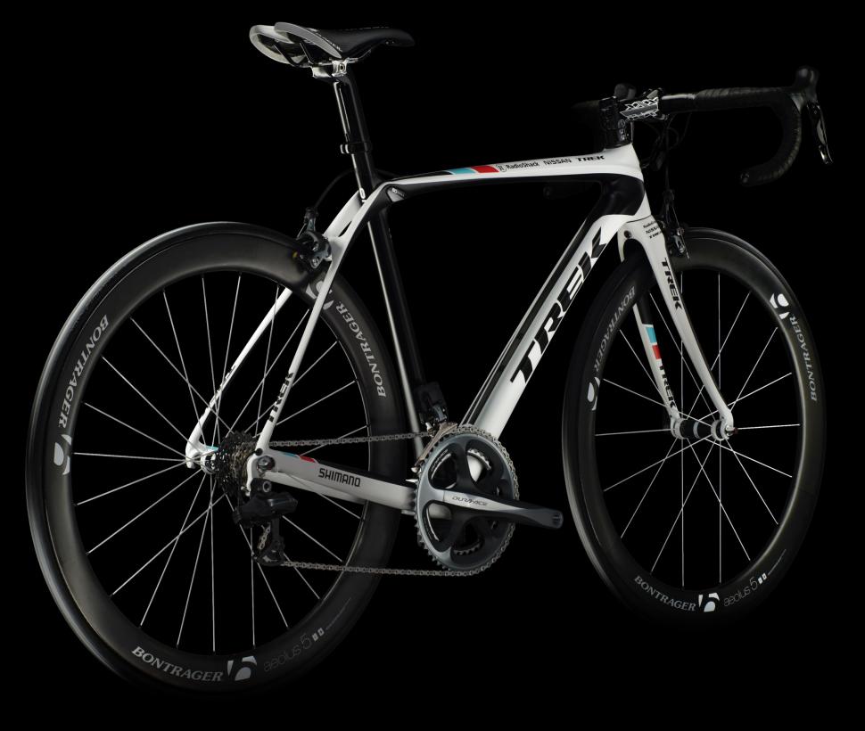 Trek Domane launch: Pave-busting road bike with… suspension + video ...