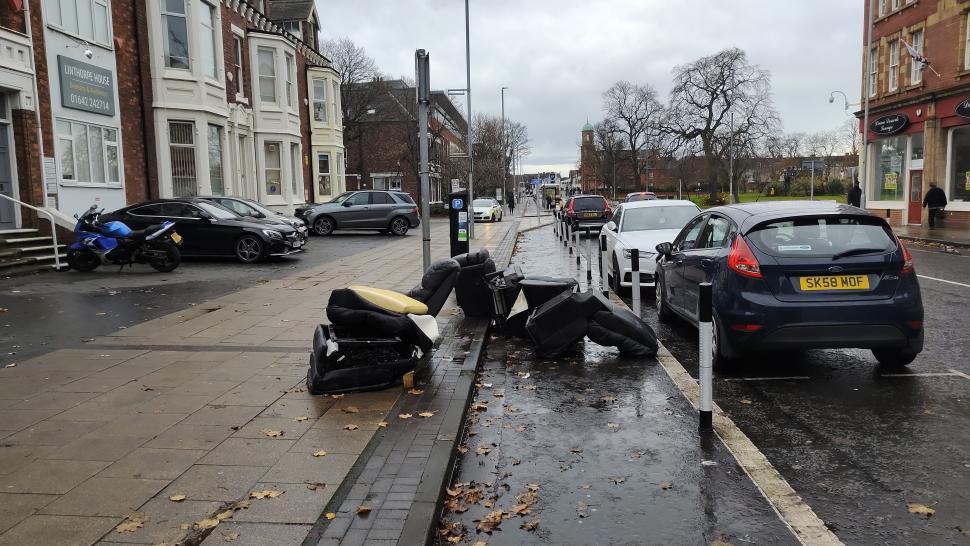 Linthorpe Road cycle lane flytipping (road.cc comment)