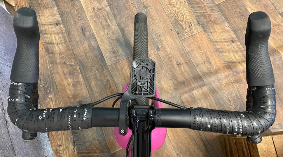 Reflective handlebar shop tape