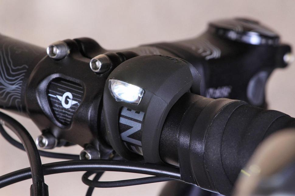 Review: Knog Frog Strobe Twinpack | road.cc