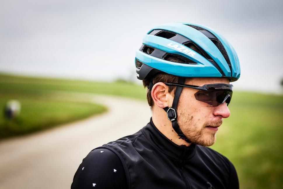 Lazer focuses on ventilation and safety with new Sphere helmet | road.cc
