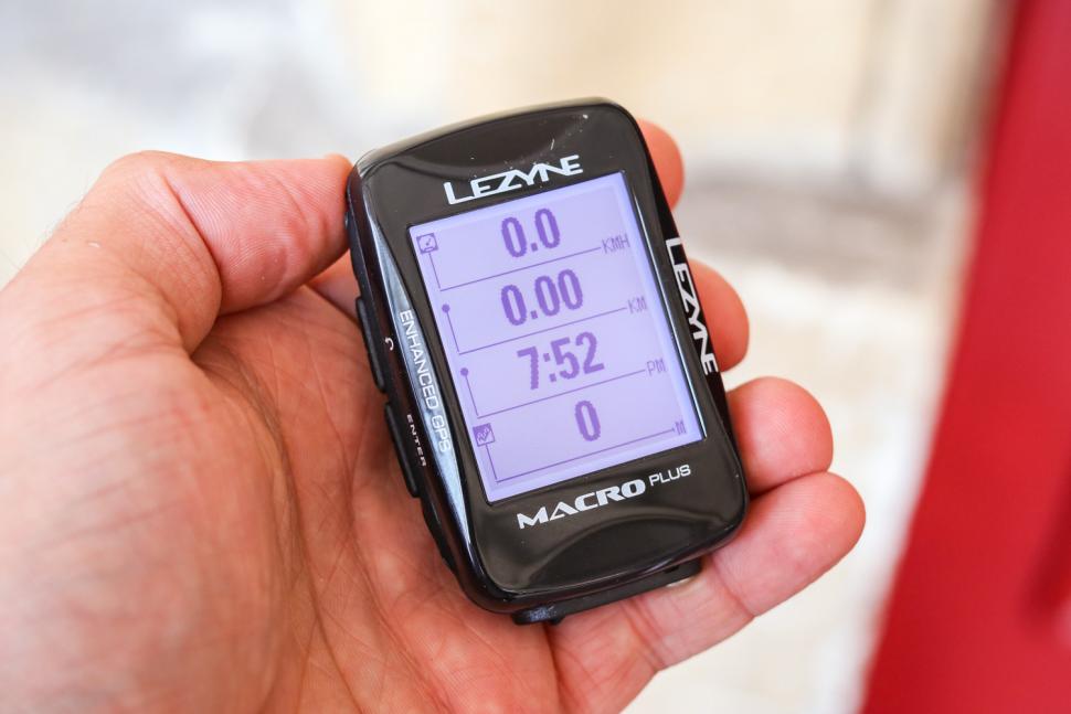 kløft måtte bekræft venligst Review: Lezyne Macro Plus GPS cycling computer | road.cc