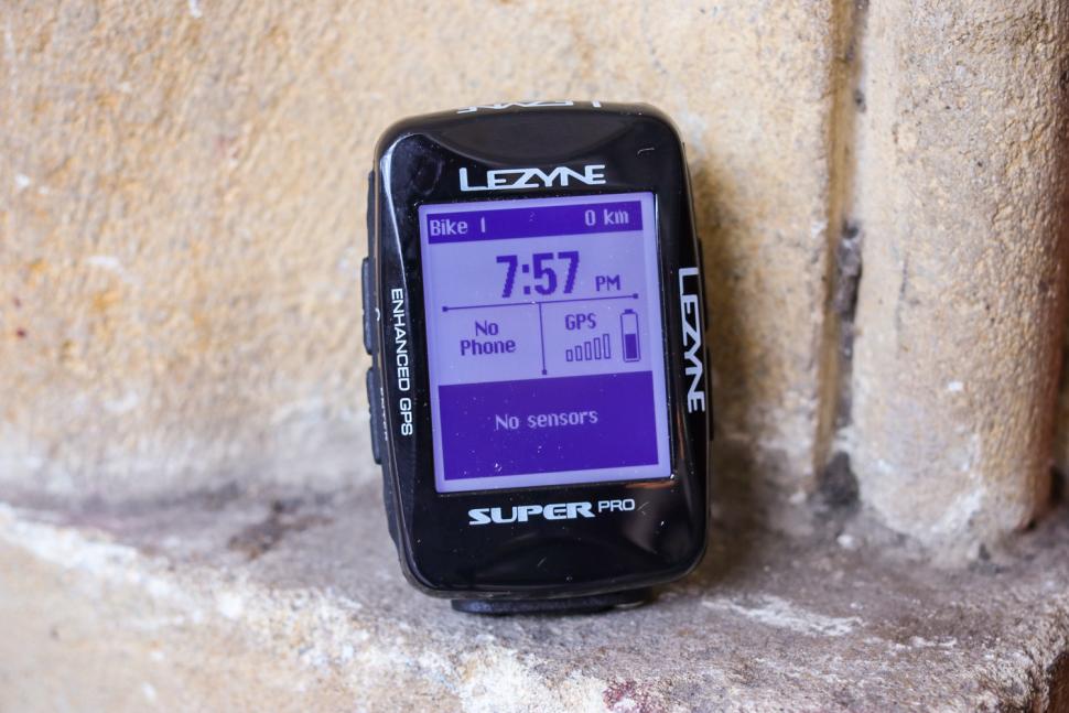 Lezyne enhanced super store gps