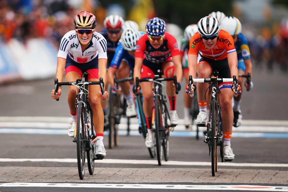 Lizzie Armitstead wins 2015 UCI Road World Championship (copyright Britishcycling.org_.uk).jpg