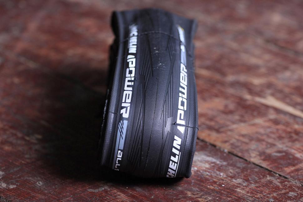 michelin power all season road bike tyre