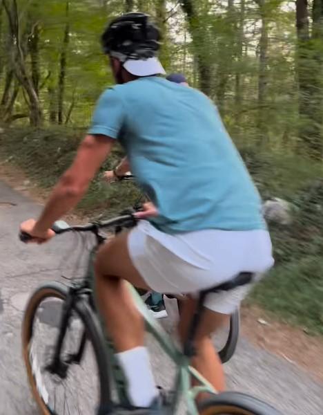 Novak Djokovic ‘challenges’ Tadej Pogačar for 2025 Tour de France during weekend bike ride (Novak Djokovic, Instagram)