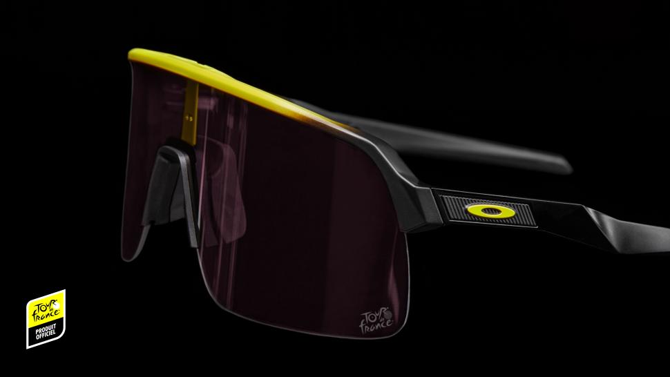 Oakley releases four pairs of Tour de France 2022 special edition