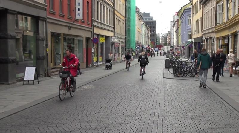 Oslo street (via Vimeo)