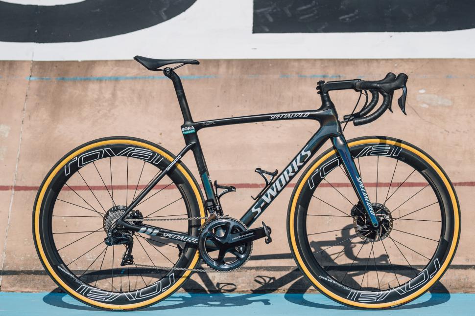 Specialized paris roubaix champion on sale