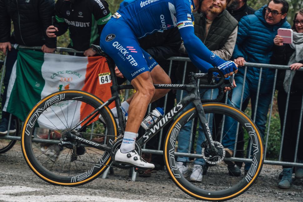 Philippe Gilbert’s Paris-Roubaix winning Specialized Roubaix