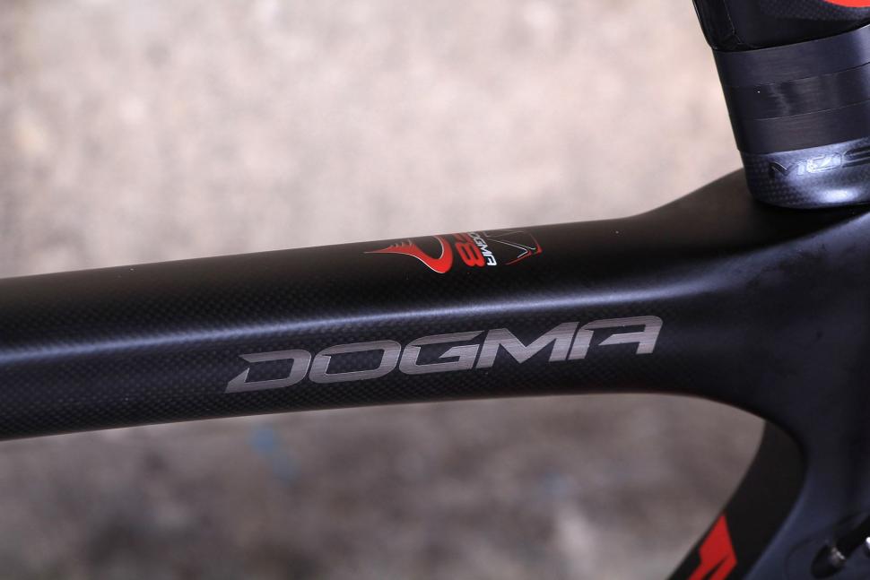 Pinarello dogma 2024 f8 geometrie