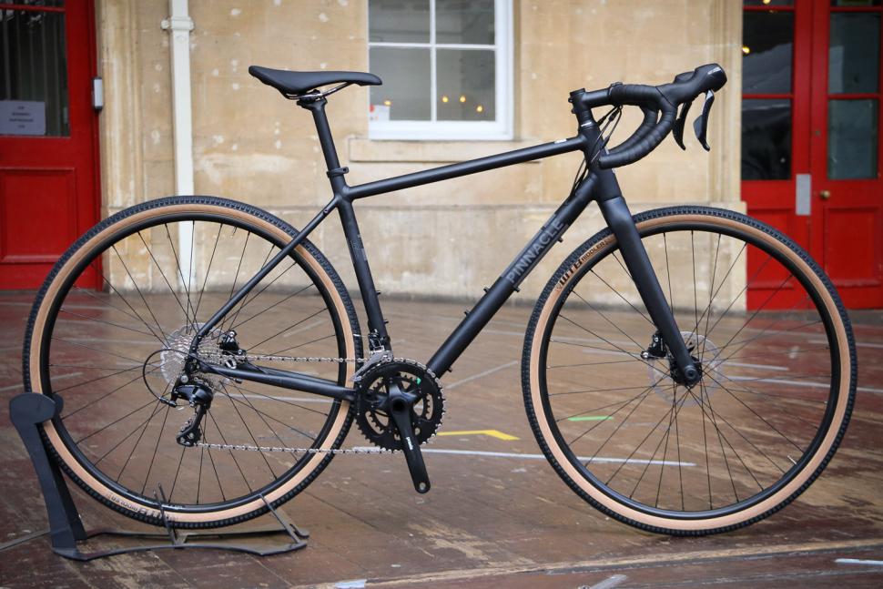 pinnacle arkose r2 2019 road bike