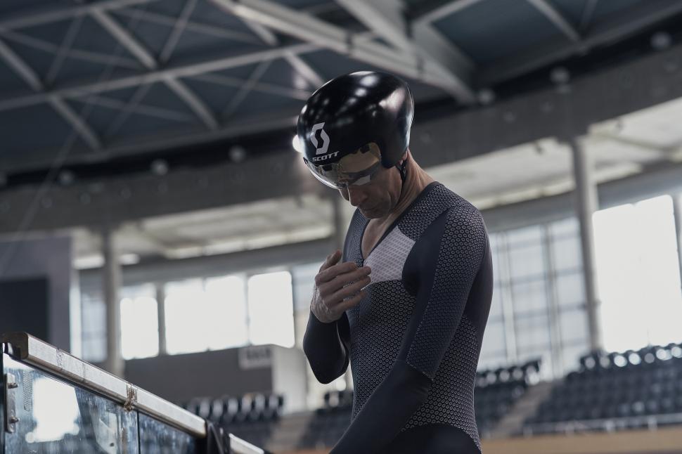 Endura drag2zero hot sale skinsuit