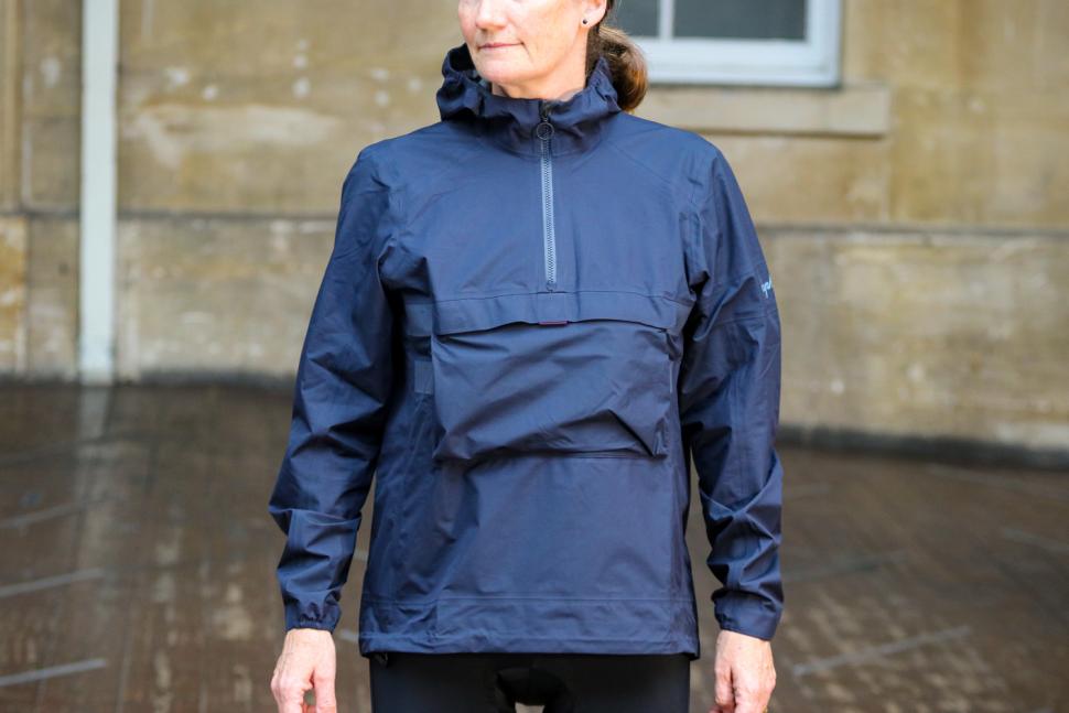 Review: Rapha Women's Explore Hooded Gore-Tex Pullover | road.cc