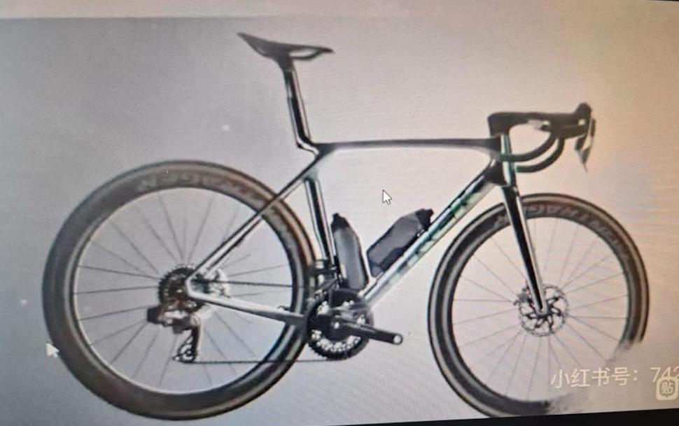 New Trek road bike with 'IsoFlow' seat tube hole leaked — so, is it a new Émonda or revamped Madone?