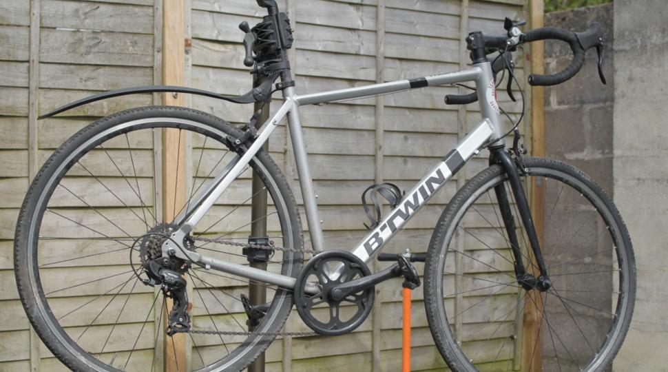 Your complete guide to buying a second hand bike know where to buy what to look for and avoid getting scammed with these top tips road.cc