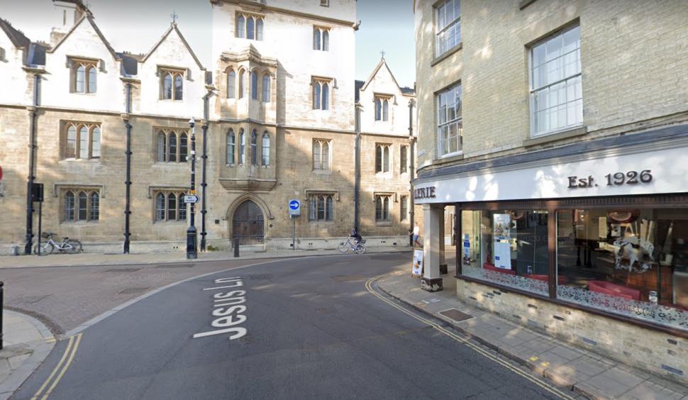 Cambridge one-way (Google Maps)