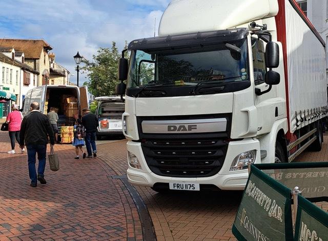 HGV on Sheep Street in Bicester (Catherine Hickman, Bicester Bike Users Group)
