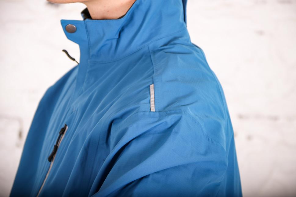 Showers Pass Transit Jacket CC Review (men's and women's) - Road Bike Rider  Cycling Site