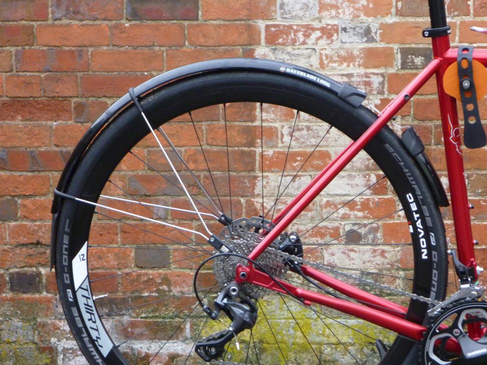14 of the best mudguards for any type of bike — keep dry when it's wet ...