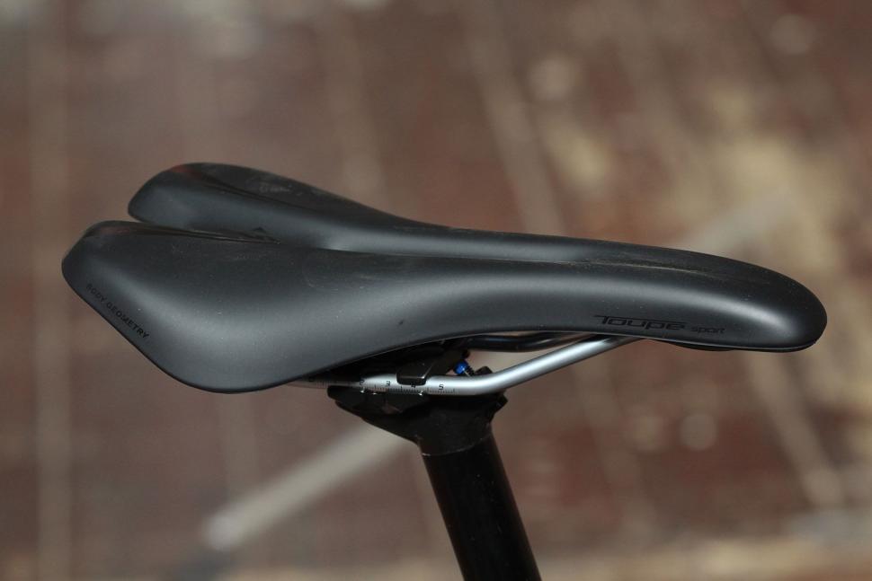 specialized allez saddle