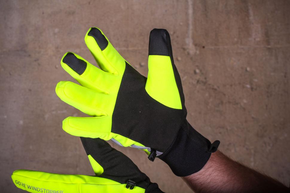 Review: Specialized Element 1.0 gloves | road.cc