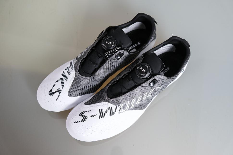 rocket 7 cycling shoes