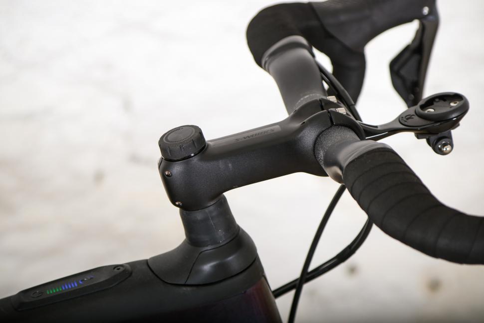 specialized turbo connect display review