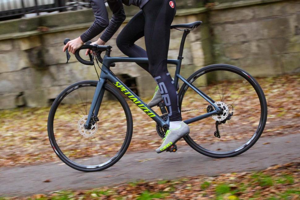 specialized tarmac expert disc 2019 review