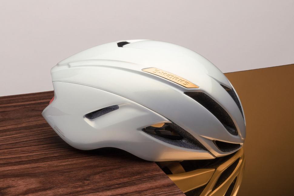 sagan evade helmet