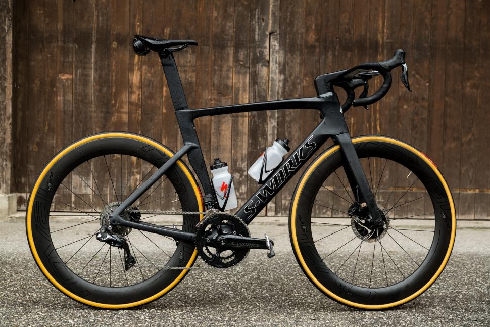 what is an aero road bike