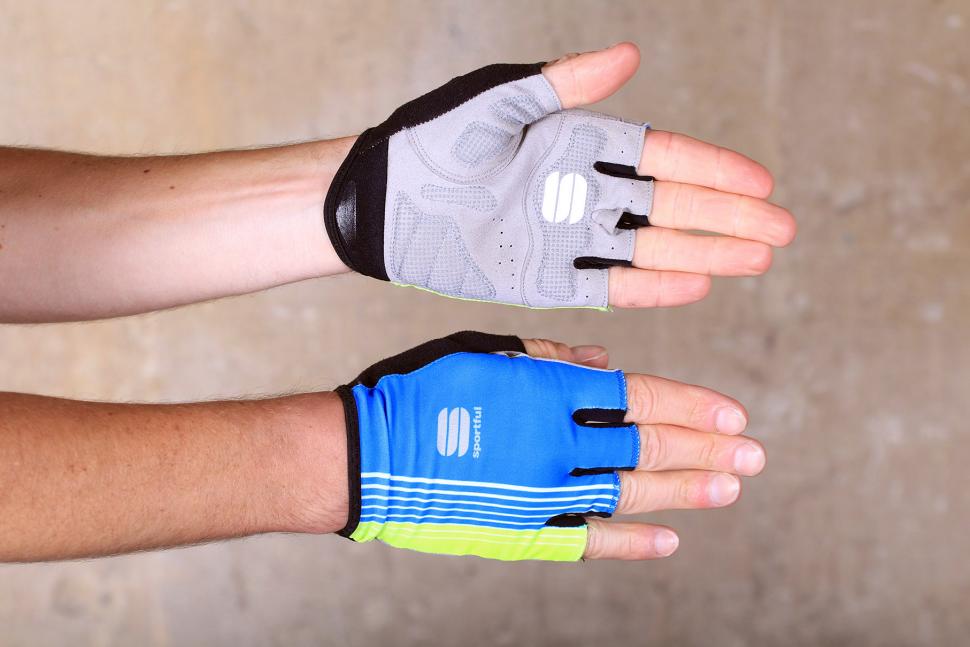 sportful cycling gloves