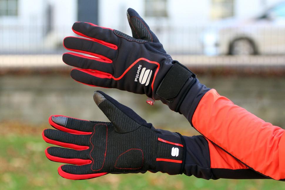 22 of the best winter cycling gloves — keep your hands warm and dry ...