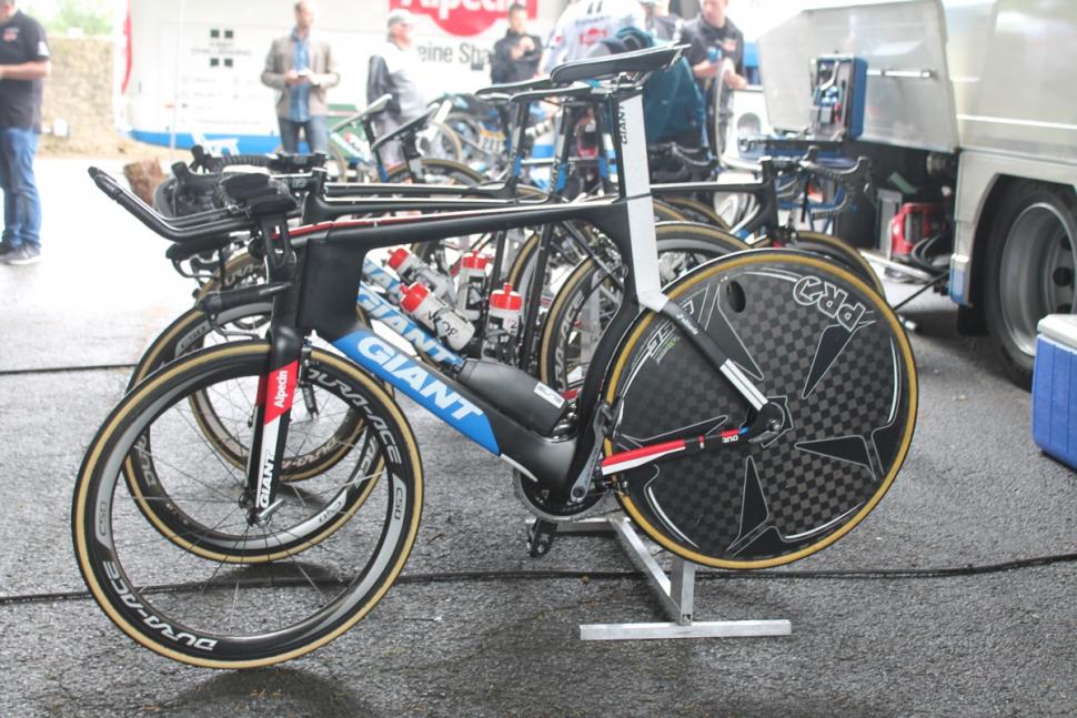 The bikes that won each stage of the 2016 Tour de France - Cervelo S5 ...