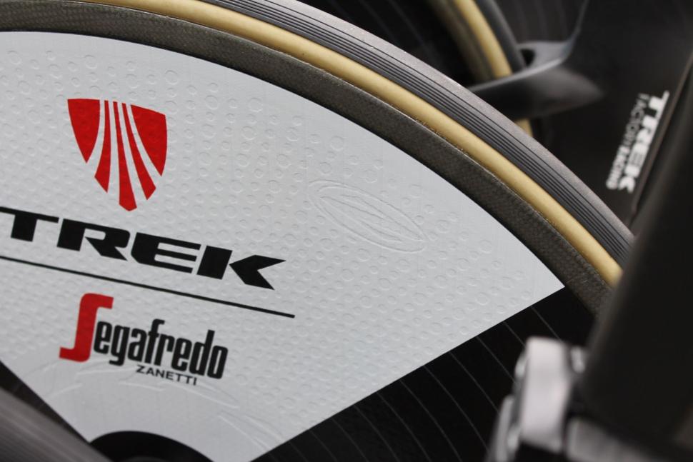 Tour de France 2017 Trek Segafredo rear wheel - 3.jpg