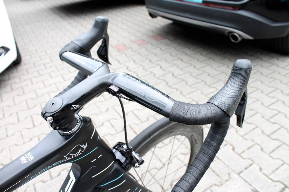 deda superzero carbon aero road bike handlebars