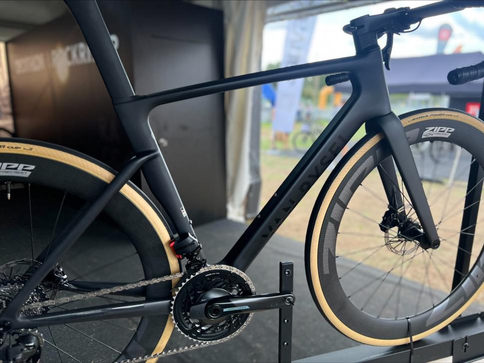 Sea Otter 2023  Van Rysel launches new road and gravel bikes
