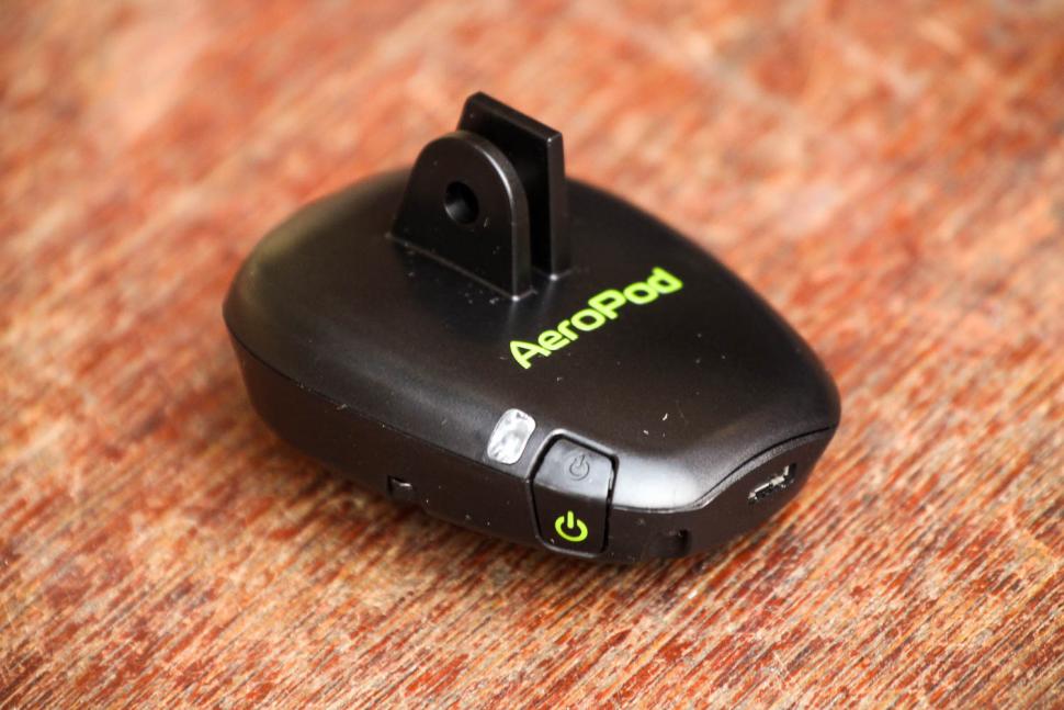 Using the Velocomp AeroPod: does the device that promises drag