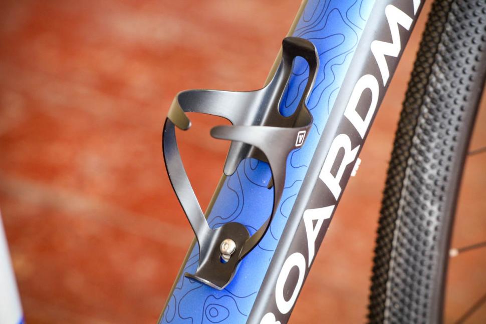 time carbon bottle cage