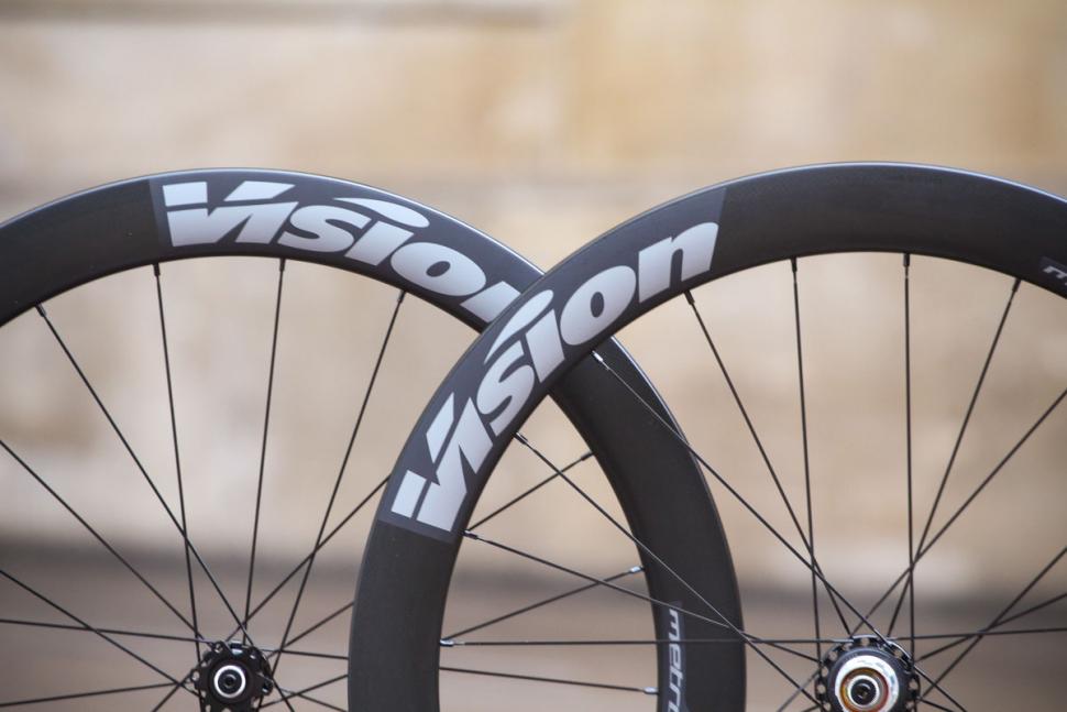 Review Vision Metron 55 SL Disc Clincher Wheels road.cc