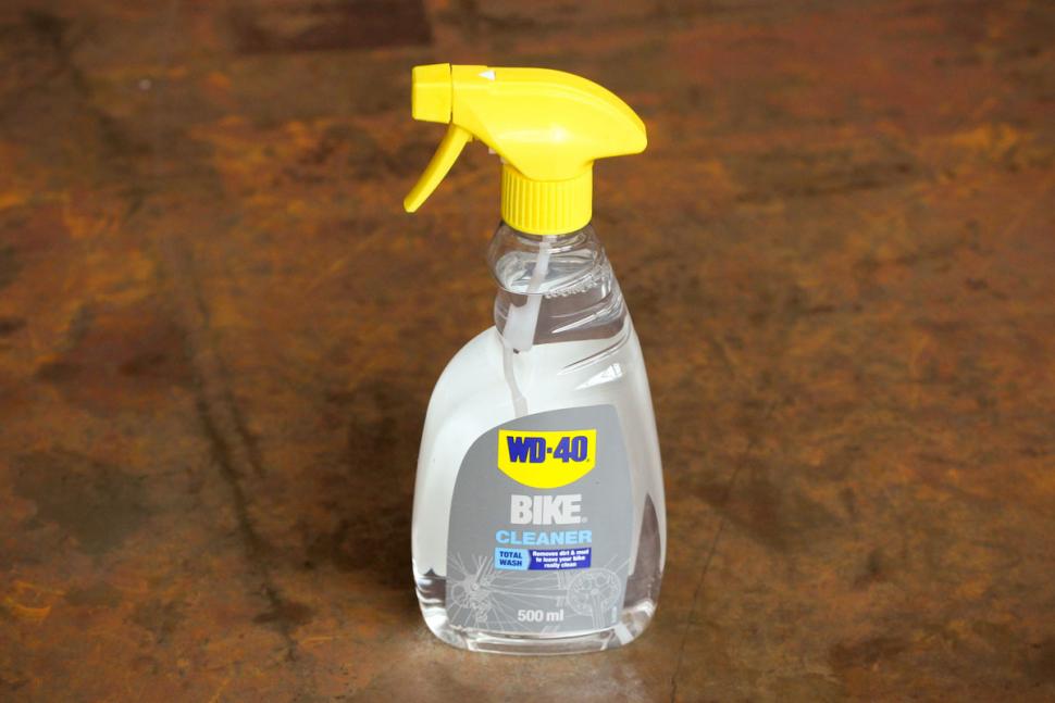 New motorcycle cleaning pack from WD-40