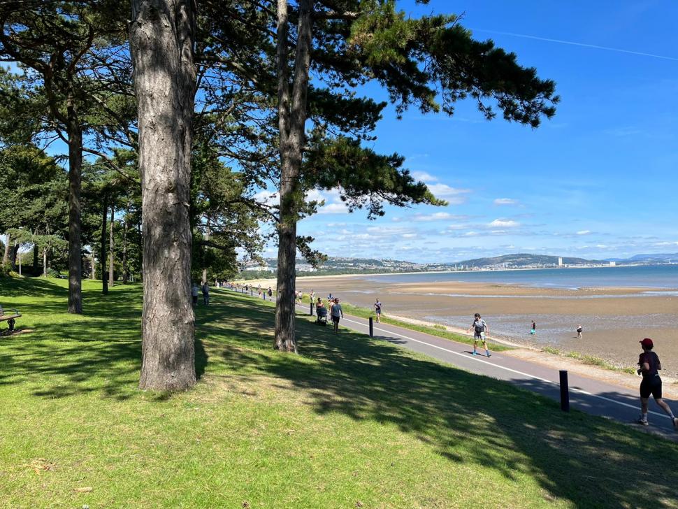 2022 komoot coffee and ride swansea seafront bike path