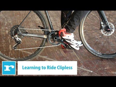 how to ride with clipless pedals